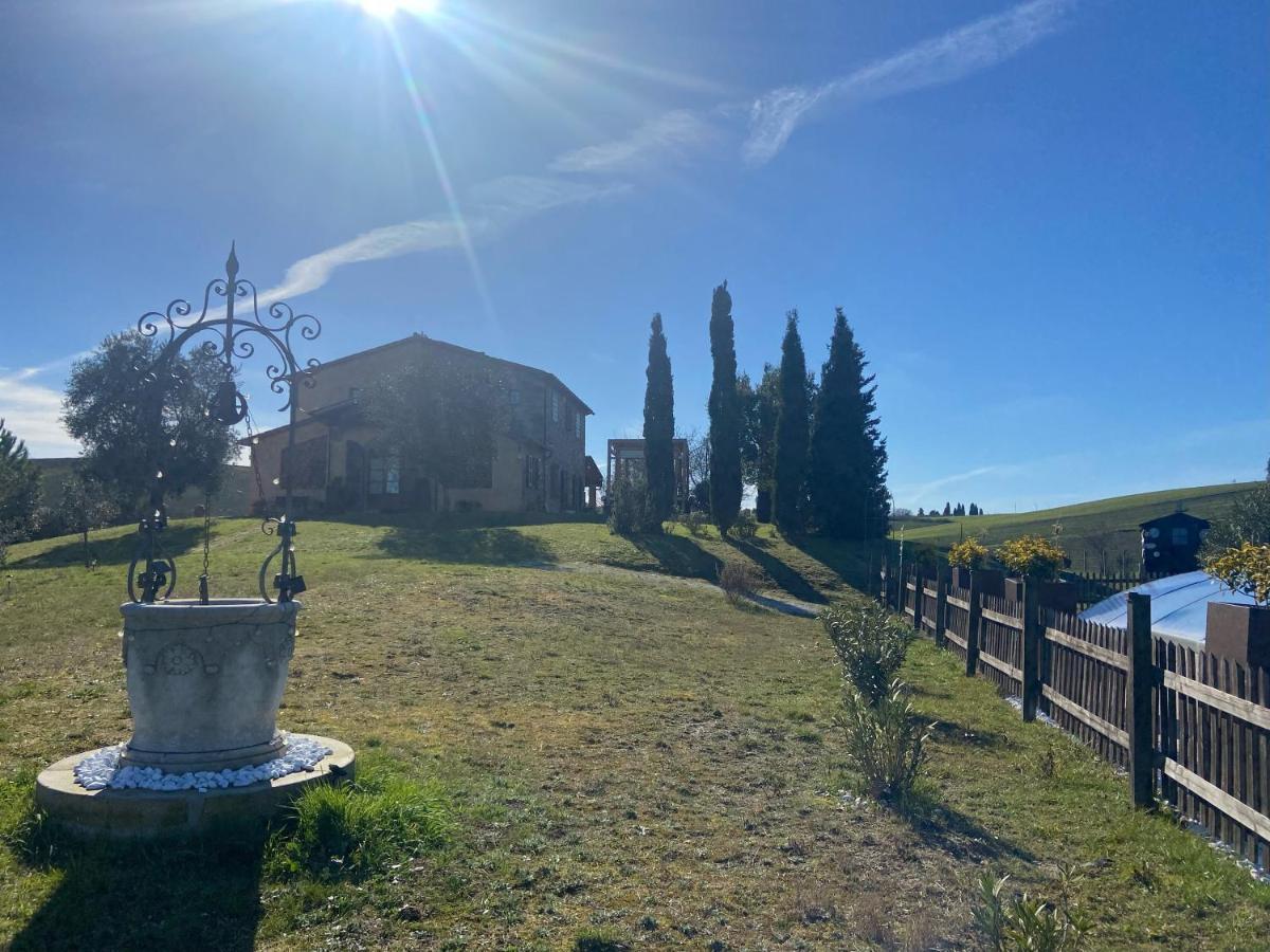 Bed And Breakfast Casale Del Sole Castellina Marittima Exterior foto