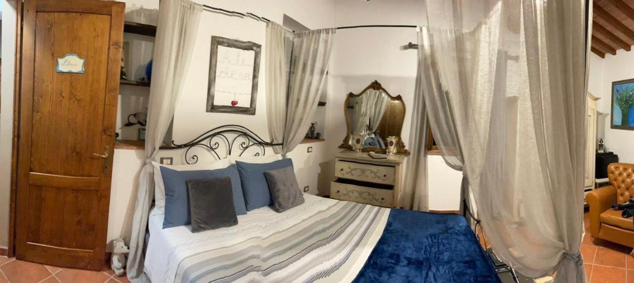 Bed And Breakfast Casale Del Sole Castellina Marittima Exterior foto