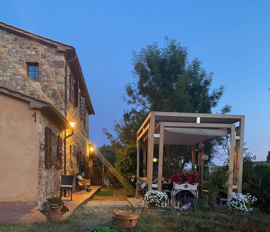 Bed And Breakfast Casale Del Sole Castellina Marittima Exterior foto