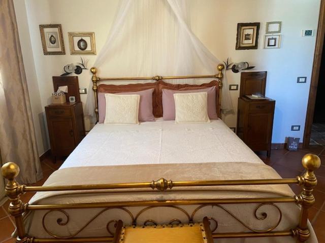 Bed And Breakfast Casale Del Sole Castellina Marittima Exterior foto
