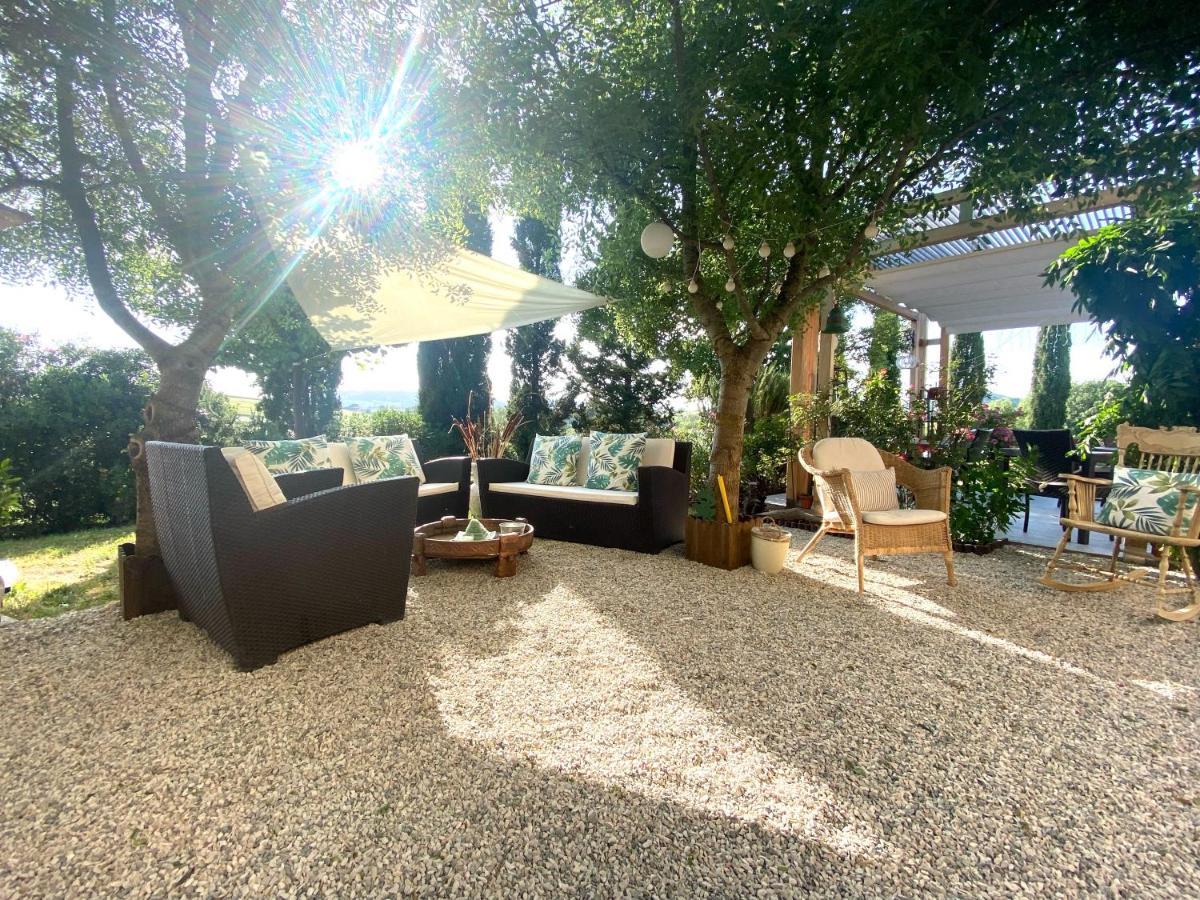 Bed And Breakfast Casale Del Sole Castellina Marittima Exterior foto
